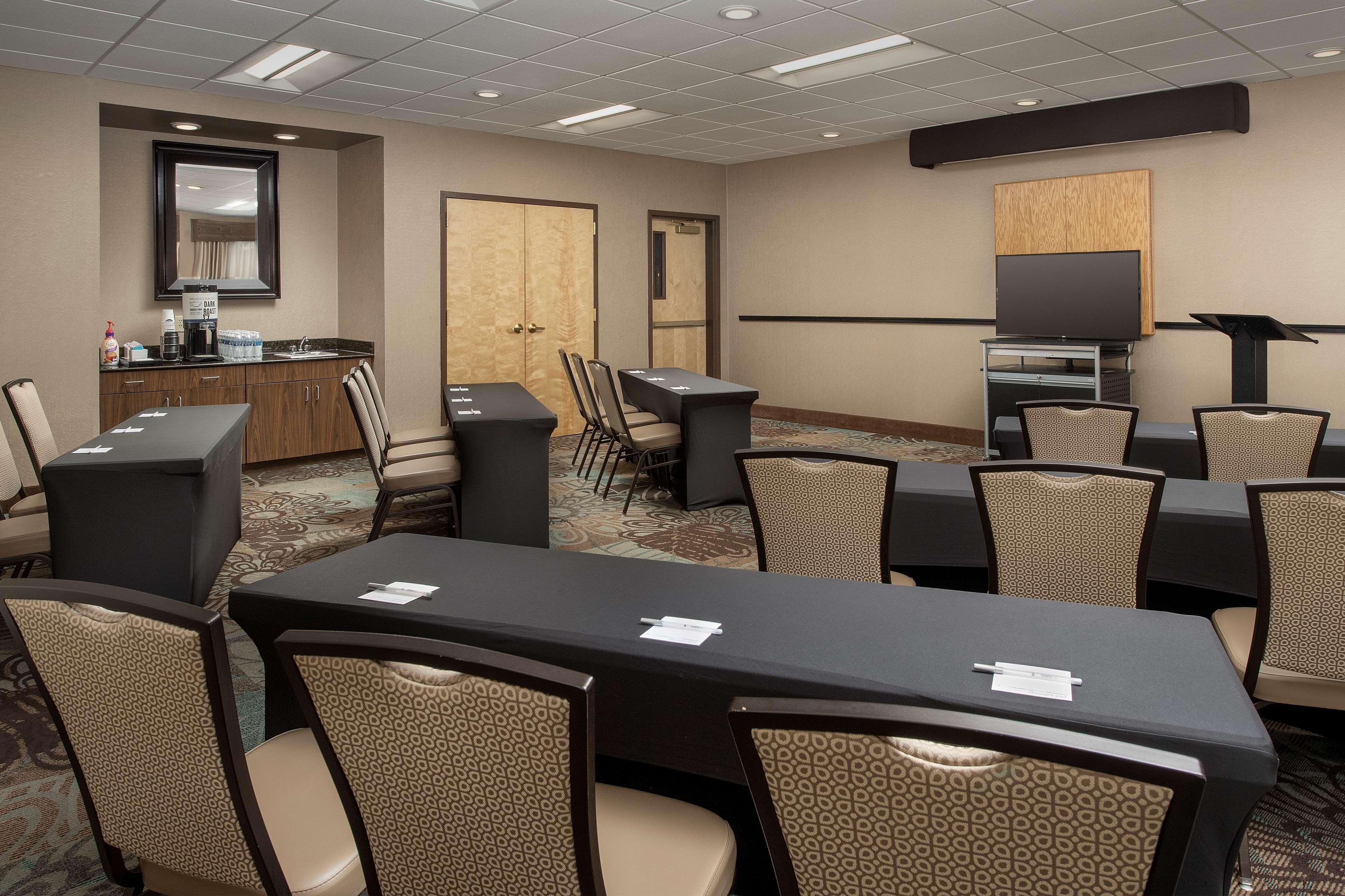 Hampton Inn Birmingham I-65/Lakeshore Drive Exteriör bild